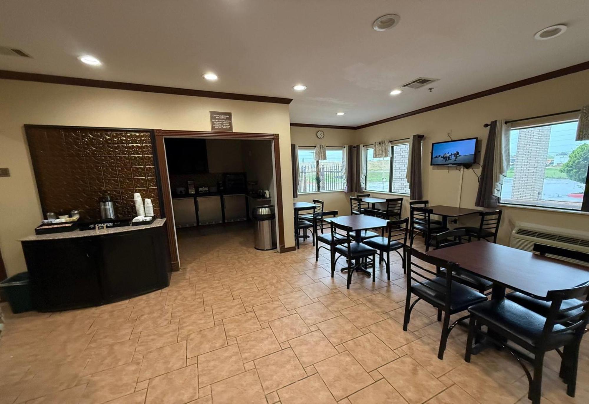 Inn Of Navasota Hotel Екстер'єр фото